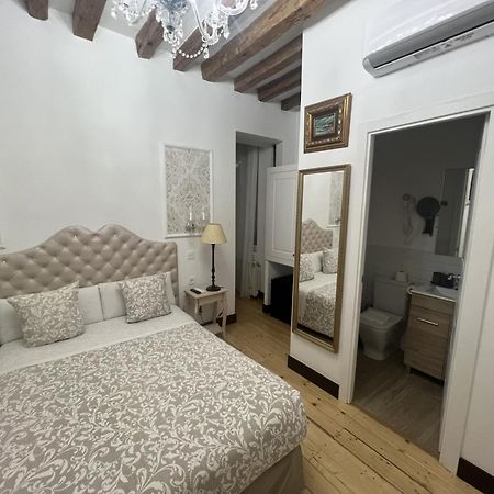 Oriente Palace Apartments Madrid Exterior foto